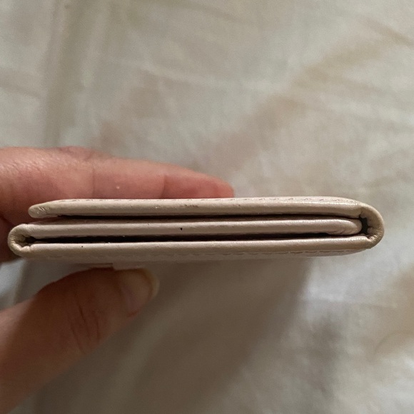 Burberry Blue Label Light Pink Leather Card Holder - Picture 4 of 8